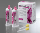 IMPRESSION SILICONE DETASEAL HYDROFLOW LIGHT BODY REGULAR SET product displaying materials in packaging with components for dental use.