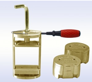 FLASK CLAMP SONG YOUNG